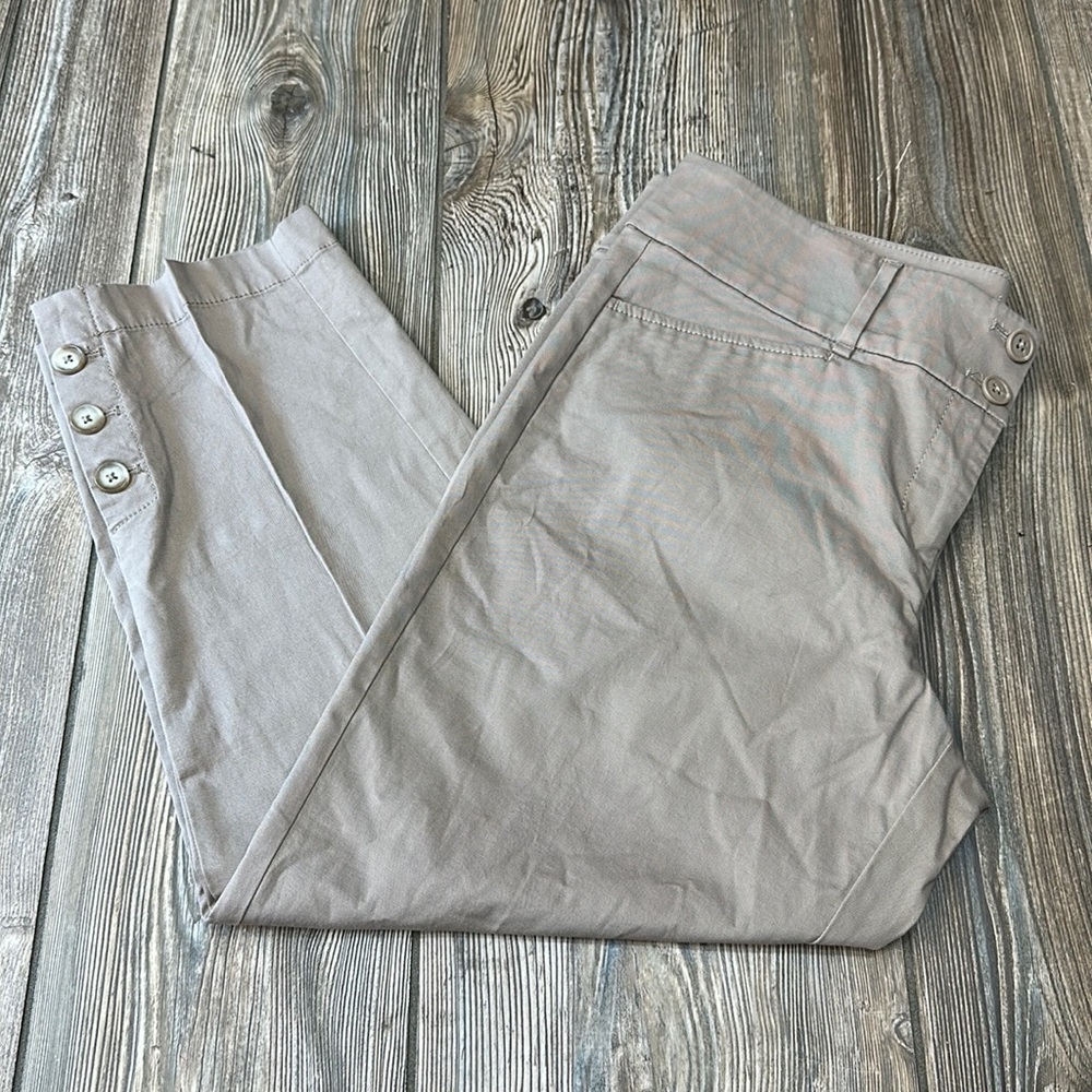 Ann Taylor Loft Original Crop Pants 10 Chino New Khaki Cropped - Picture 8 of 8